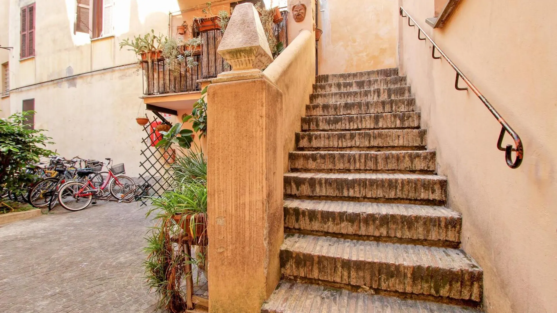 Διαμέρισμα Campo De Fiori - Loft In Originario Anfiteatro Romano
