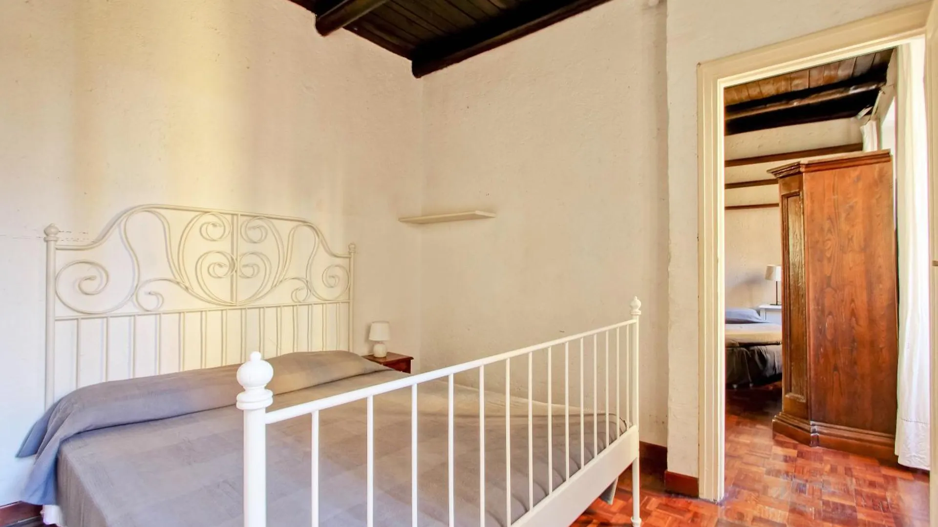 Campo De Fiori - Loft In Originario Anfiteatro Romano 0*, Roma